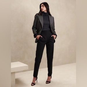 NWT! Banana Republic Black The Riding Pant - Multiple Sizes 💛